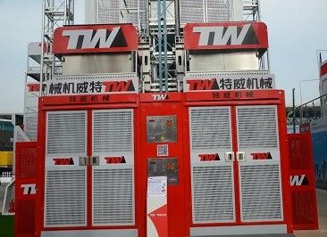 Bevel Motor Xây dựng thang máy nâng, 2x13kw Hàng hóa thang máy nâng
