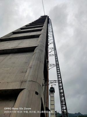 Cây dựng sân nhà 500m Mast nghiêng