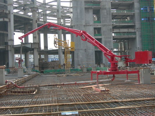 Giá tốt Máy bơm bê tông hình R 17M Động cơ đặt Boom Chứng nhận CE trực tuyến