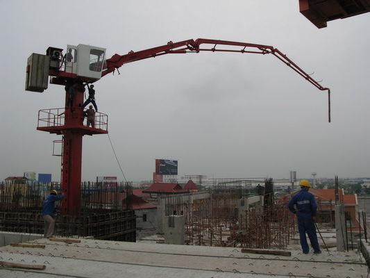 Giá tốt Đứng yên đặt áp suất boom sàn bơm bê tông gắn trực tuyến